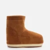Botas de gamuza color canela sin cordones