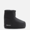 Botas de goma negras sin cordones