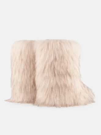 Botas Icon Yeti Mid Cream de Jacquemus + Moon Boot