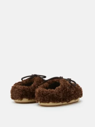 Mules rizadas Evx en marrón oscuro