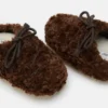 Mules rizadas Evx en marrón oscuro