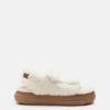Sandalias blancas de piel de oveja Sandalias blancas de piel de oveja